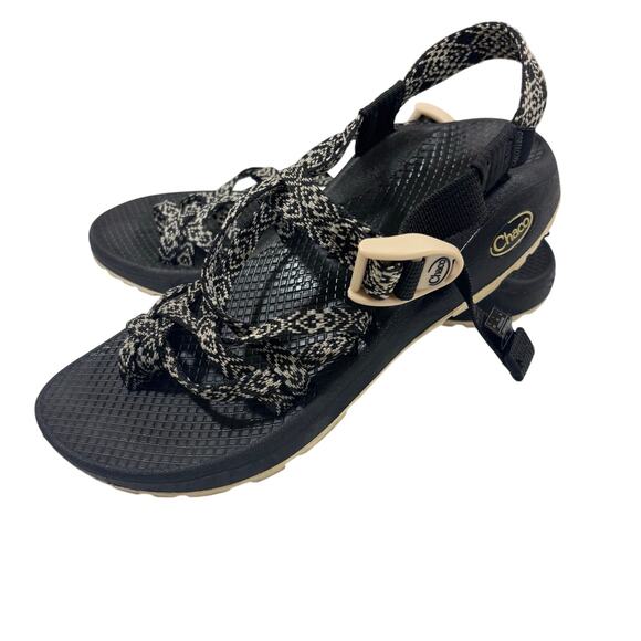 Chaco Women’s Z/2 Classic Sandals Size 7 US / UK 5 EU 38 Black & white  Pattern - Picture 4 of 7